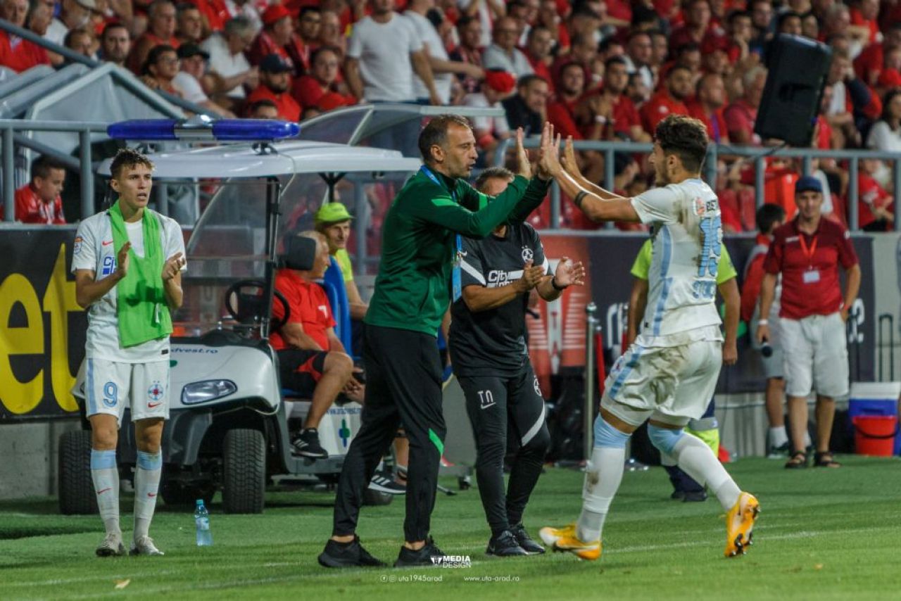 FCSB, luată peste picior de fanii arădeni! Ce au putut să le strige