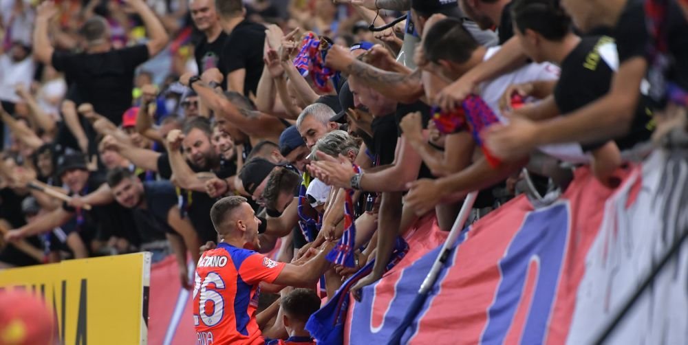 „Unicul dușman al acestei echipe se află în lojă!” Suporterii lui FCSB, atac la Gigi Becali_2