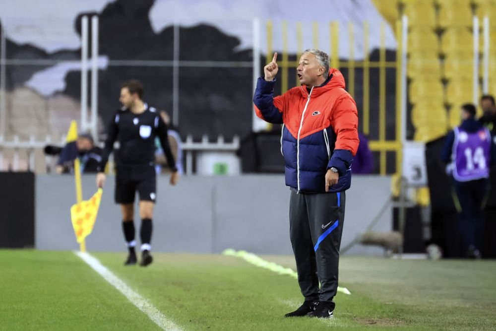 Dan Petrescu se poate întoarce în campionatul pe care îl îndrăgește! Antrenorul este curtat de un club important_6