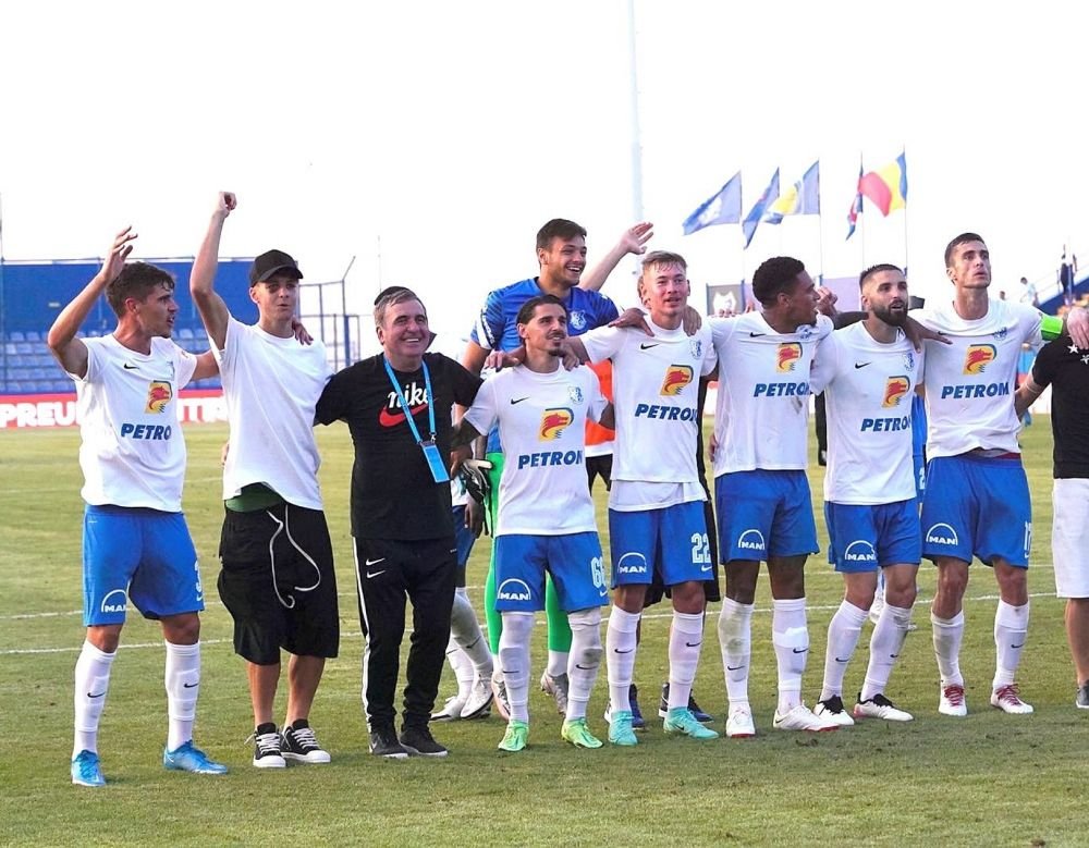 VIDEO | Hagi, minunat și în poartă! Cum și-a surprins „Regele” jucătorii la ultimul antrenament _2