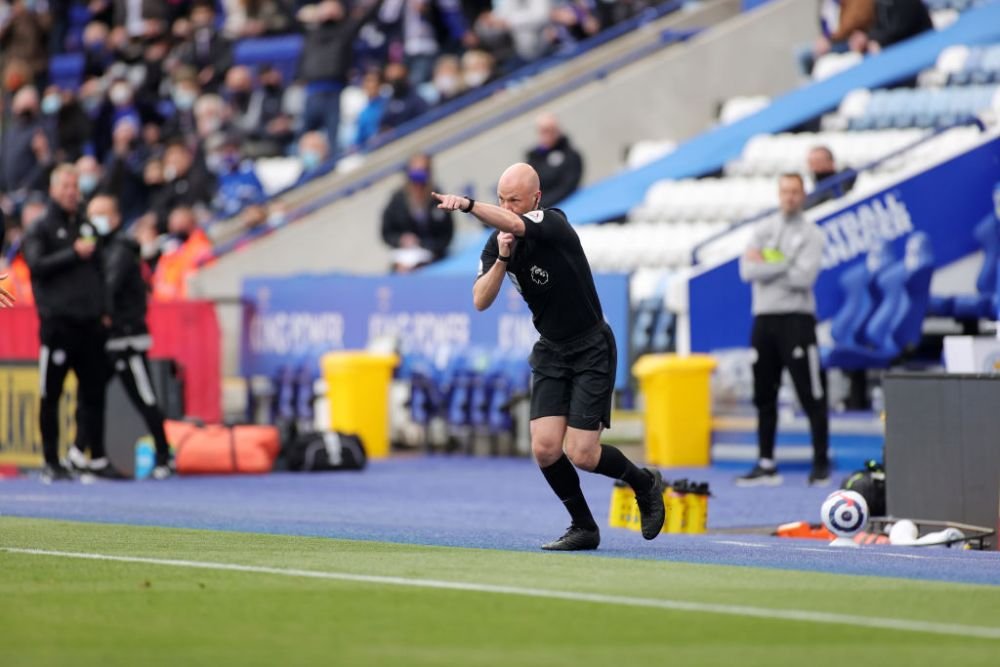 Premier League, gata de noi schimbări ale VAR-ului! Ce reglementări pregătesc englezii