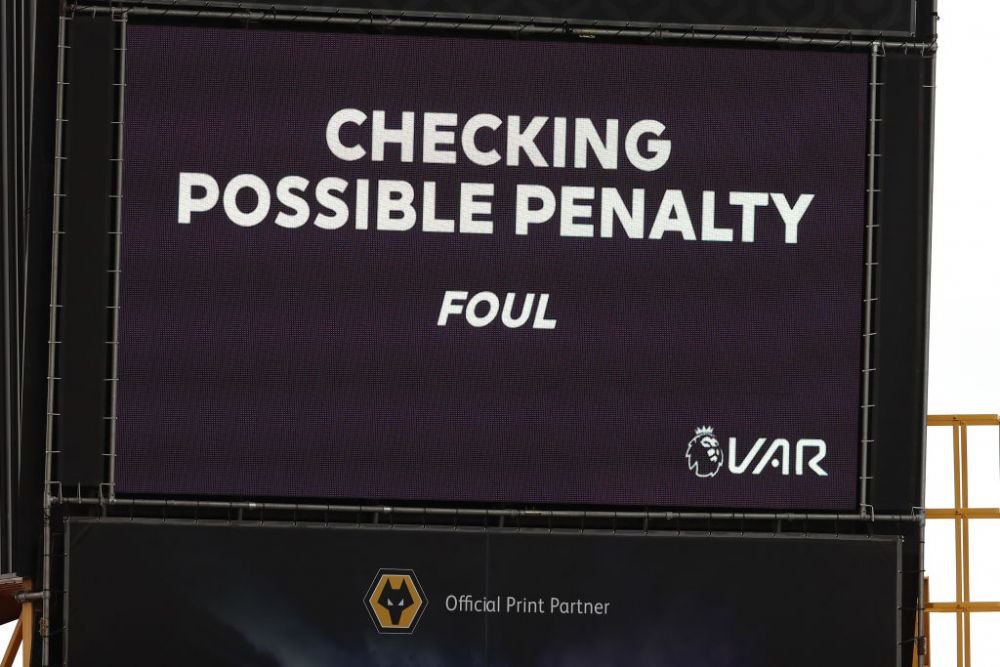 Premier League, gata de noi schimbări ale VAR-ului! Ce reglementări pregătesc englezii_8
