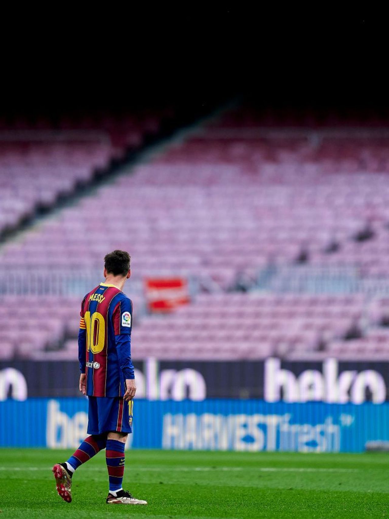 Laporta spulberă și ultimele speranțe ale suporterilor Barcelonei: „Are oferte de la alte cluburi!”_4
