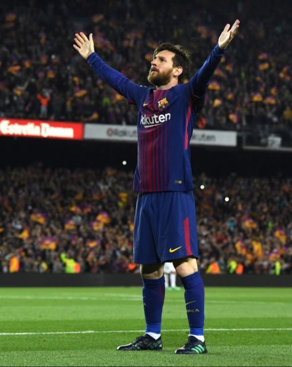 Laporta spulberă și ultimele speranțe ale suporterilor Barcelonei: „Are oferte de la alte cluburi!”_10