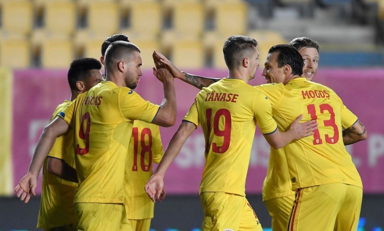 Cei mai valoroși fotbaliști români care sunt liberi de contract. Doi jucători de la națională sunt disponibili_1