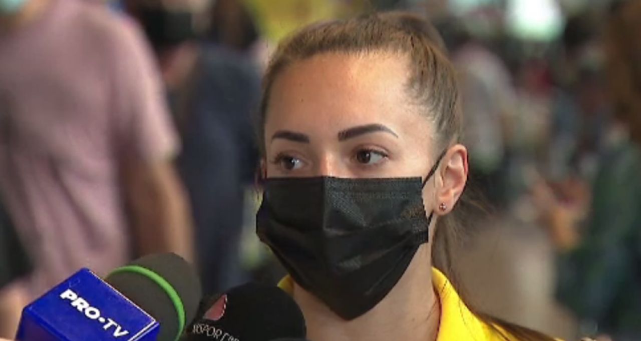 „În o lună și o săptămână am plâns aproape în fiecare seară!” Larisa Iordache, moment de sinceritate la sosirea în țară_1