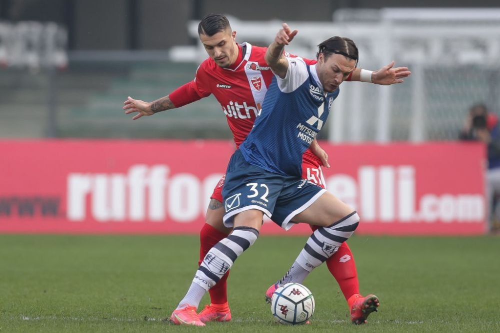 OFICIAL | Vasile Mogoș a semnat cu Crotone până în 2024! _2