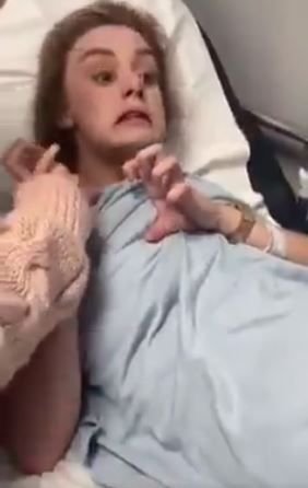 A fost uimită când și-a găsit la spital fiica după ce a fost drogată. Ce s-a întâmplat_12