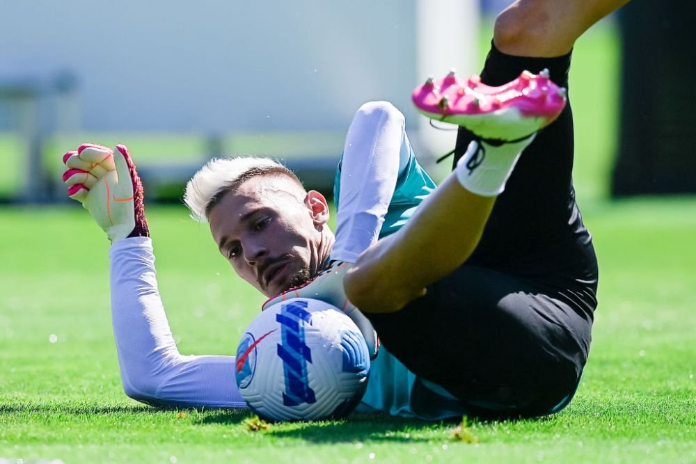 VIDEO | Ionuț Radu, la masă cu granzii lui Inter! Cu cine a mâncat portarul român_7