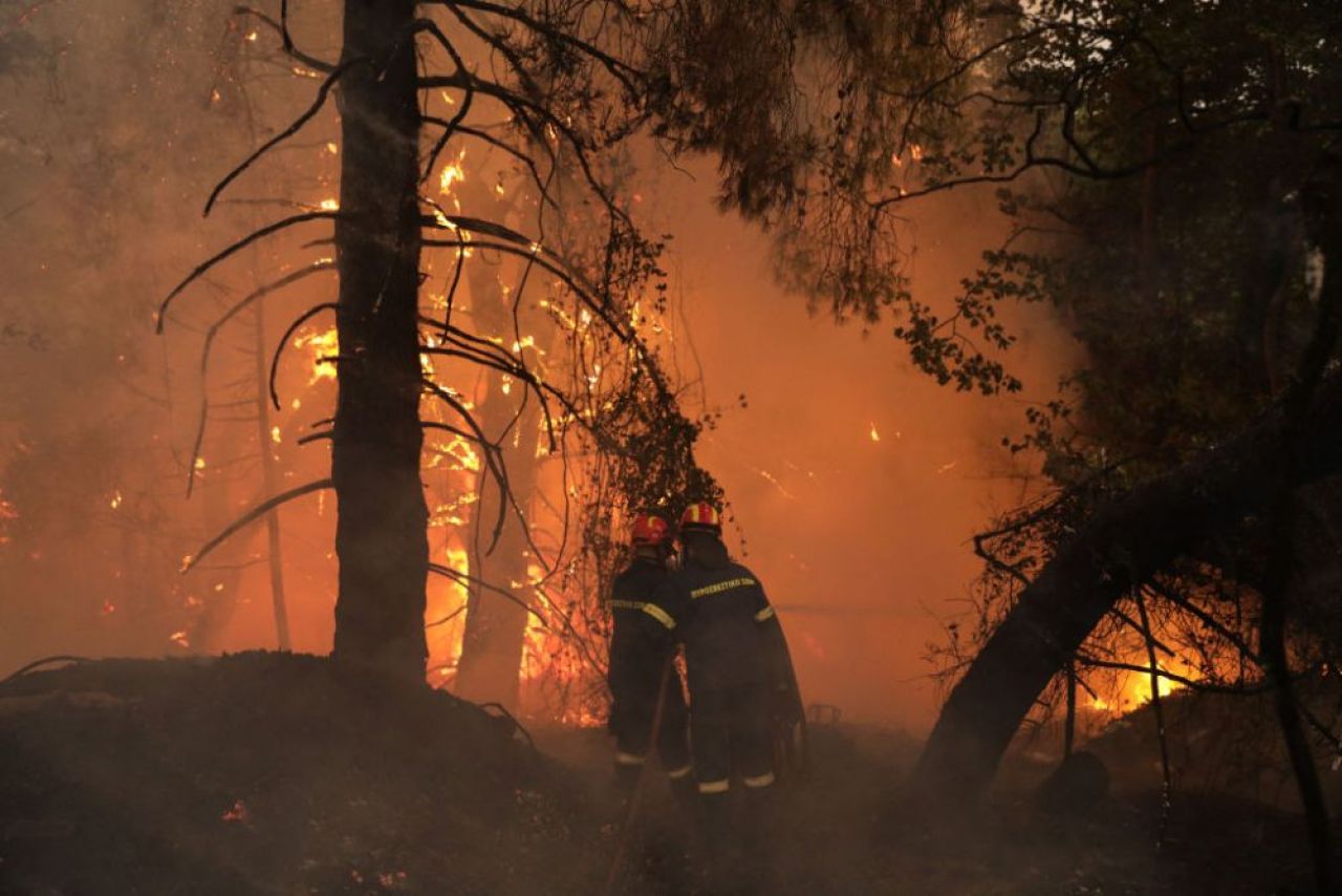 VIDEO | Un fost dinamovist, prins în incendiile din Grecia! Dezvăluiri uluitoare din infern_6