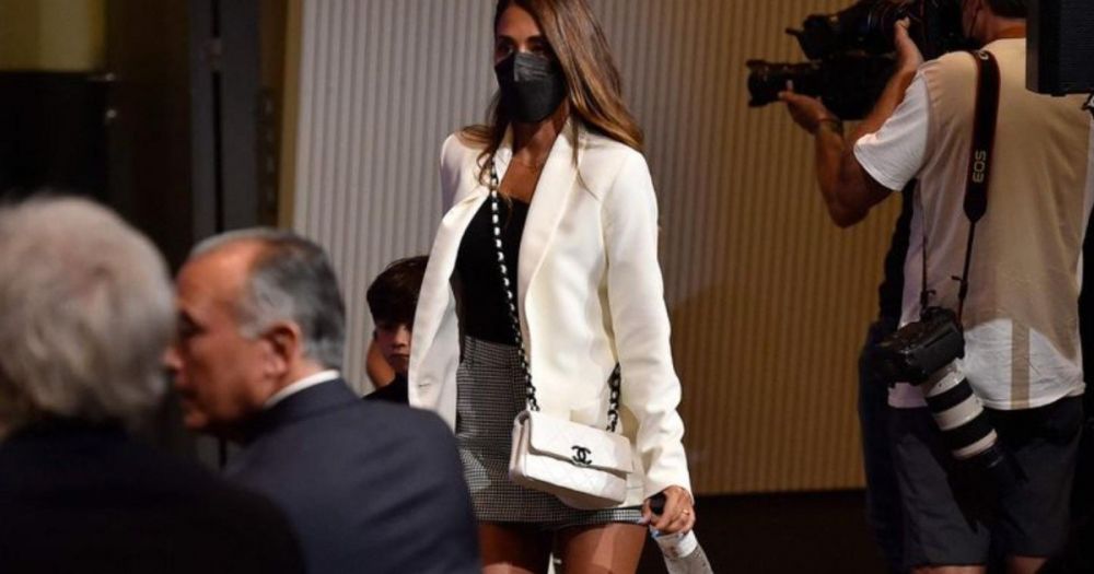 Antonela, mesaj cu subînțeles după despărțirea lui Messi de Barcelona?! Ce a zis și cum a apărut la conferință _3
