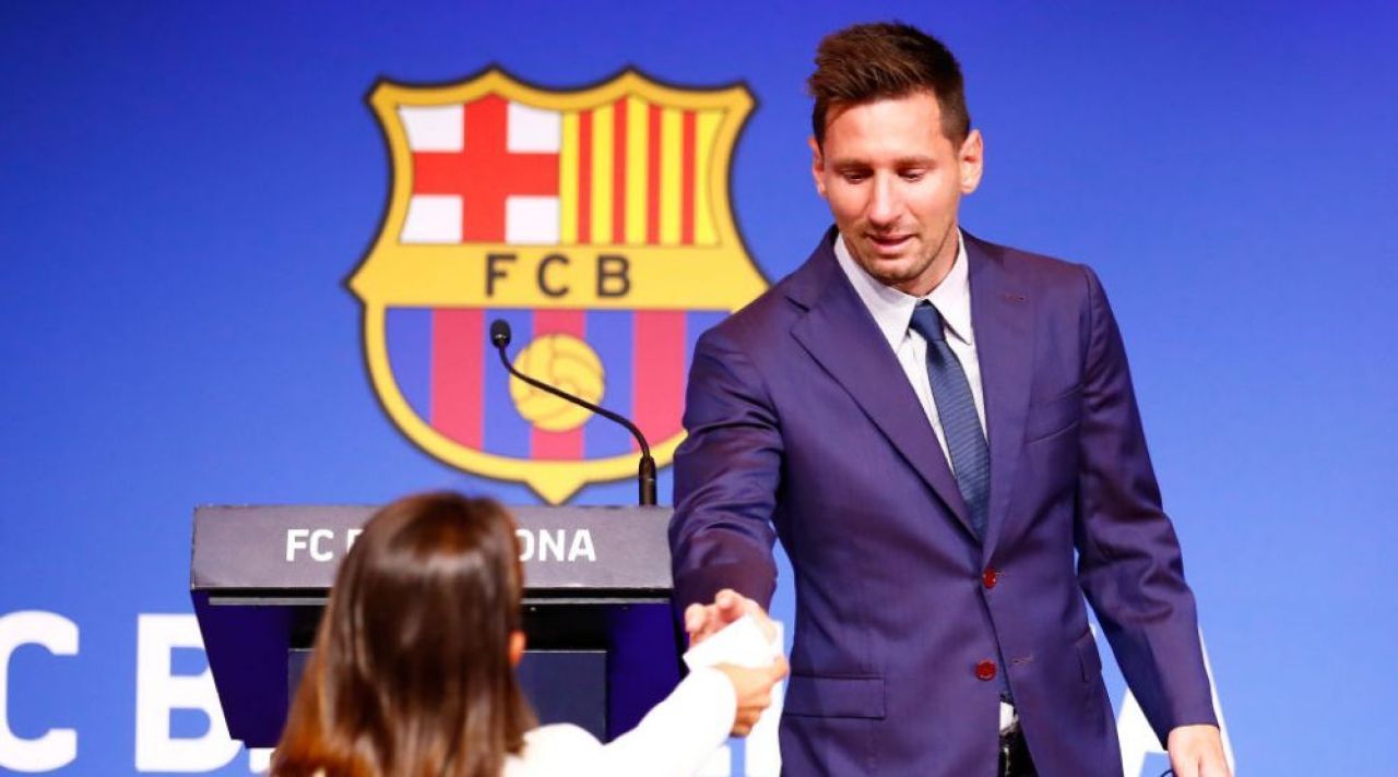Antonela, mesaj cu subînțeles după despărțirea lui Messi de Barcelona?! Ce a zis și cum a apărut la conferință _7