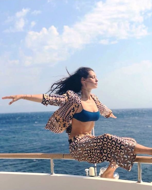 Mykonos nesănătos. Săvulescu, dat pe mâna justiției de gafa fostei soții a lui Eros Ramazzotti!_8