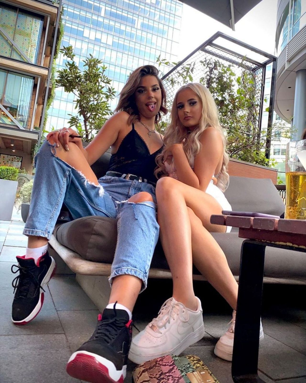 „M-am lăsat de școală pentru a deveni star TikTok!” Tânăra de 16 ani care a înfuriat milioane de oameni _15