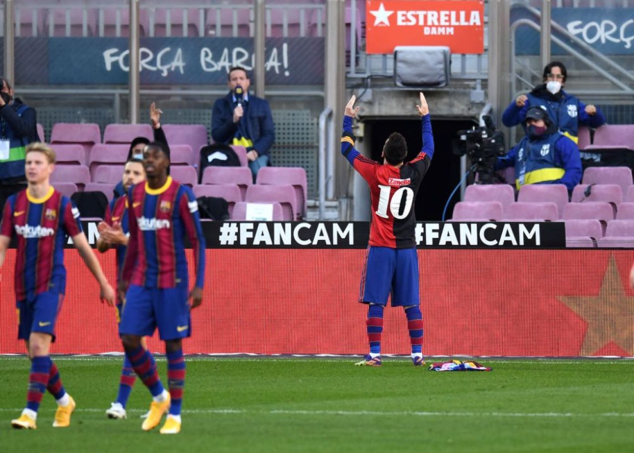 „Messi nu va pleca așa cum merită de la Barca!” Ziua în care Maradona i-a prezis viitorul superstarului Barcelonei _5