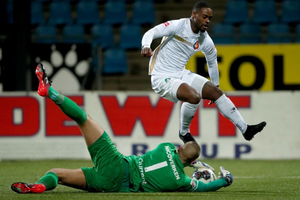 Echipa lui Adrian Mititelu a dat o lovitură importantă! Atacantul transferat a fost crescut la școala lui Ajax _5