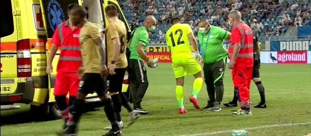 Râmniceanu, accidentare stupidă în meciul cu Craiova! Ce a pațit portarul lui FC Voluntari_16
