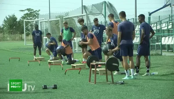 Mutu nu a uitat cum se face! Le-a dat lecții jucătorilor săi la antrenamente