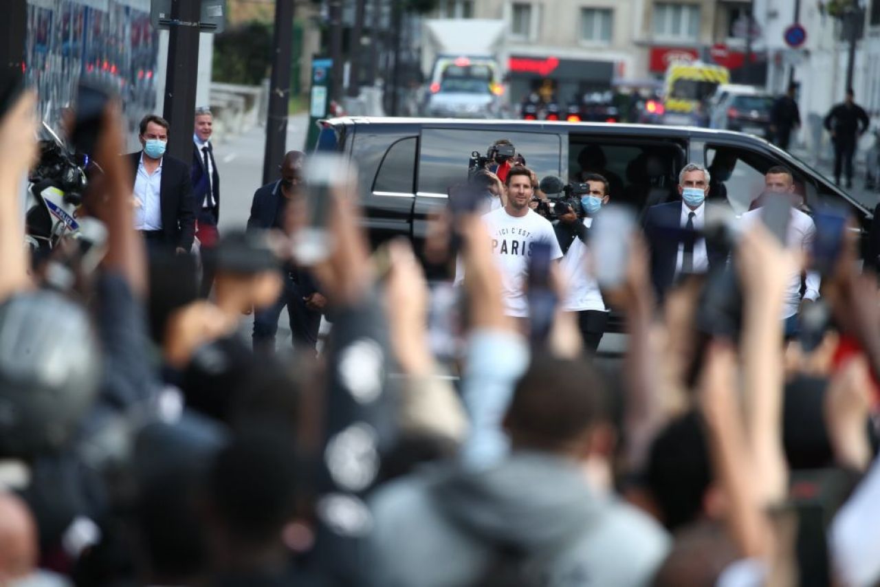 Messi, apariție surpriză pe Parc des Princes pentru a saluta fanii! Cum au reacționat _6