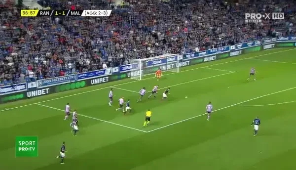 GOOOOOL MALMO! Colak primește &icirc;n careu, &icirc;i fentează pe fundașii lui Rangers și &icirc;nscrie din &icirc;ntoarcere!