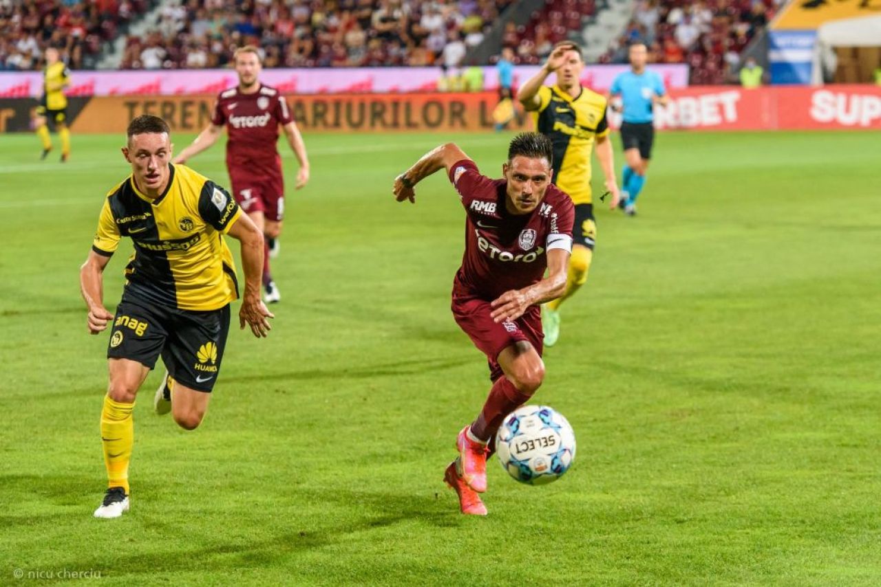 ANALIZĂ | Probleme în paradisul de la CFR Cluj? Ce spun imaginile TV despre relația lui Șumudică cu veteranii lotului_4