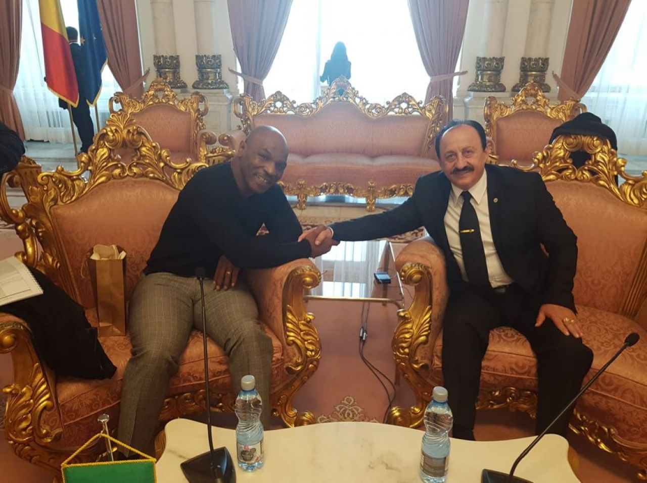 Fostul patron al Rapidului și prieten al lui Mike Tyson, ridicat de acasă cu mascații de procurorii DIICOT!_1