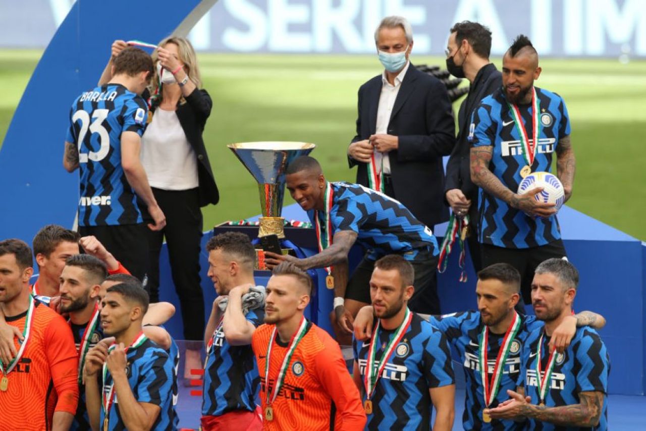 Inter, aproape să se destrame! După Lukaku, alți doi titulari sunt aproape de Premier League_5