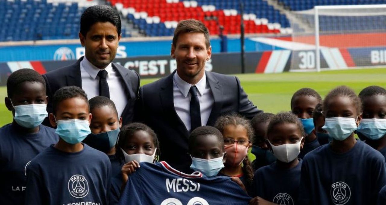 Lovitura de proporții plănuită de șeicul de la PSG! Spaniolii anunță: Messi și Ronaldo, împreună pe Parc des Princes_4