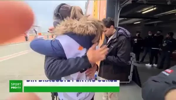 Mihaela Beldie este multi-talentată! T&acirc;nara &icirc;mbină jobul de medic cu cel de inginer la cursele de mașini