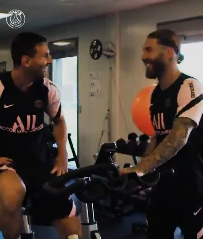 La asta nu se aștepta nimeni! Ce i-a propus Sergio Ramos lui Messi când a aterizat la Paris _2