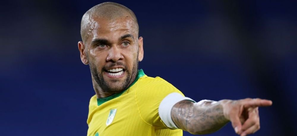 Chiar nu se mai satură de fotbal! Dani Alves, aproape de un nou club, la 38 de ani_6