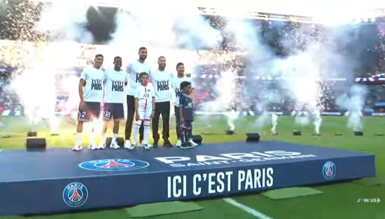 VIDEO Spectacol pe Parc des Princes la prezentarea starurilor lui PSG. Messi, Ramos și Donnarumma, în centrul atenției _4