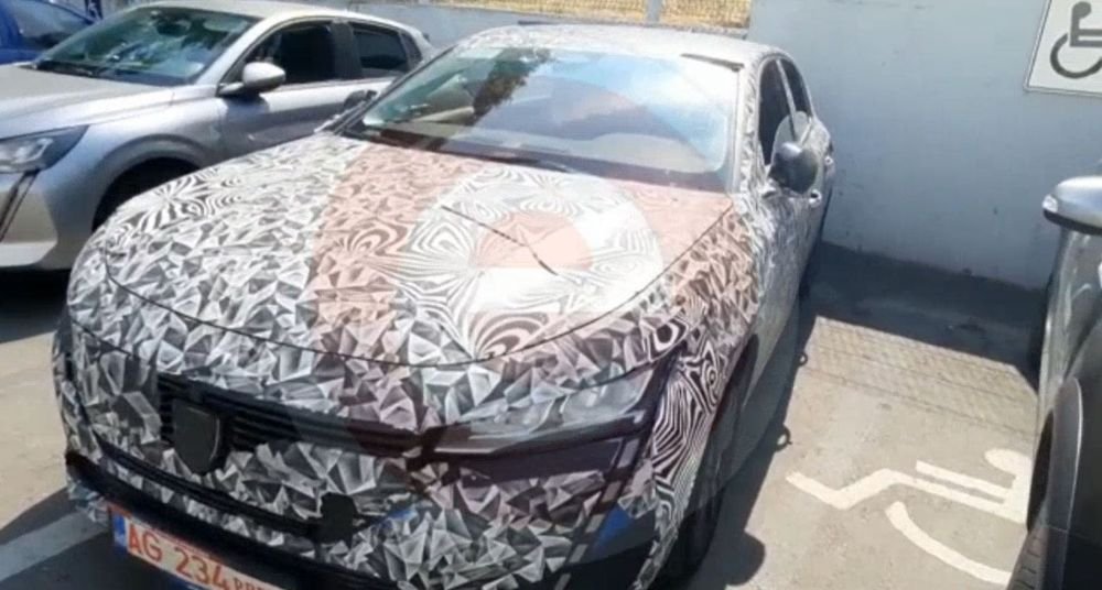 Dacia pregătește o surpriză. Incognito pe străzile din Pitești, noul model a stârnit deja curiozitate | FOTO_7