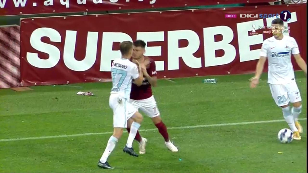 Bătaie în finalul derby-ului! Șerban i-a bagat mâna în gât lui Belu-Iordache. Sefer, placaj ca la rugby la jucătorul FCSB _3