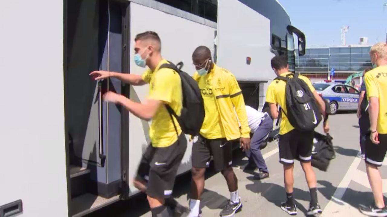 VIDEO | CFR Cluj, îngenuncheată la Belgrad! Campioana României, înfrângere la scor în fața Stelei Roșii. Aici ai tot ce s-a întâmplat_8
