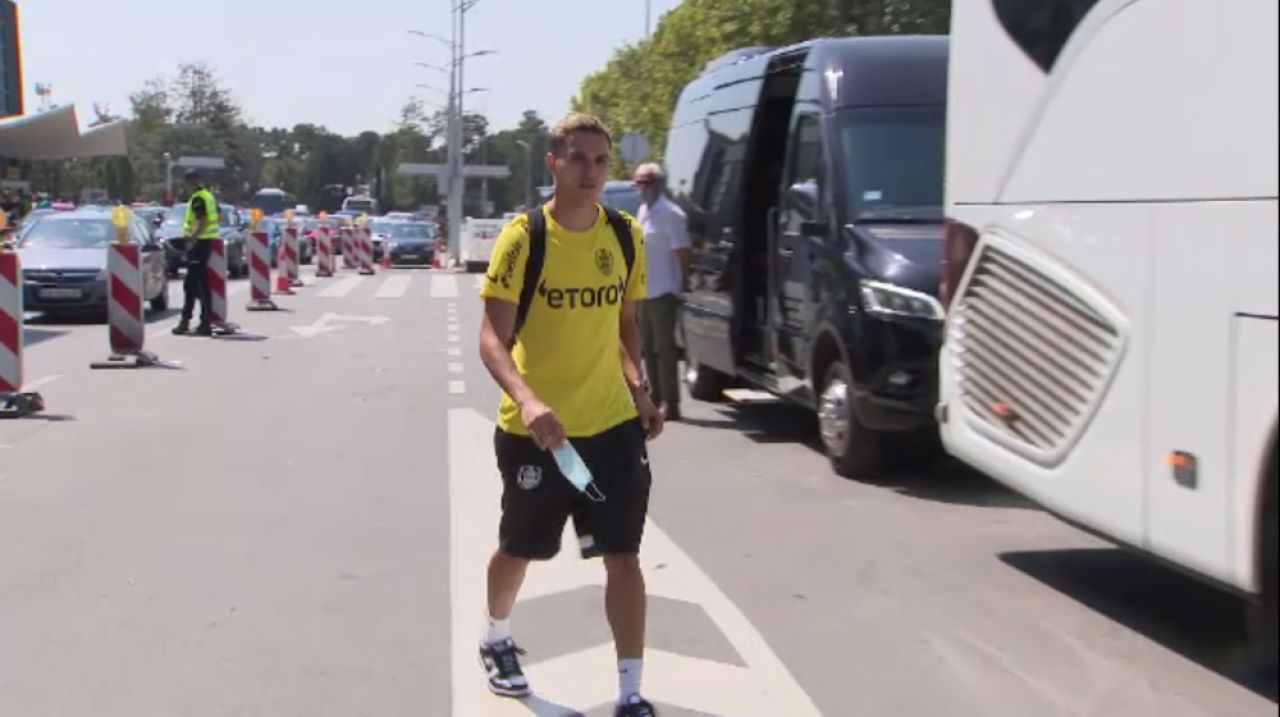 VIDEO | CFR Cluj, îngenuncheată la Belgrad! Campioana României, înfrângere la scor în fața Stelei Roșii. Aici ai tot ce s-a întâmplat_10