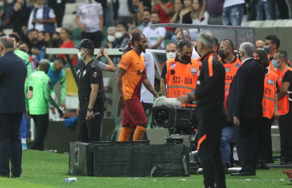 Marcao poate primi 10 etape suspendare pentru bătaia cu colegul său. Ce se întâmplă cu Sefer după incidentul cu FCSB?_2