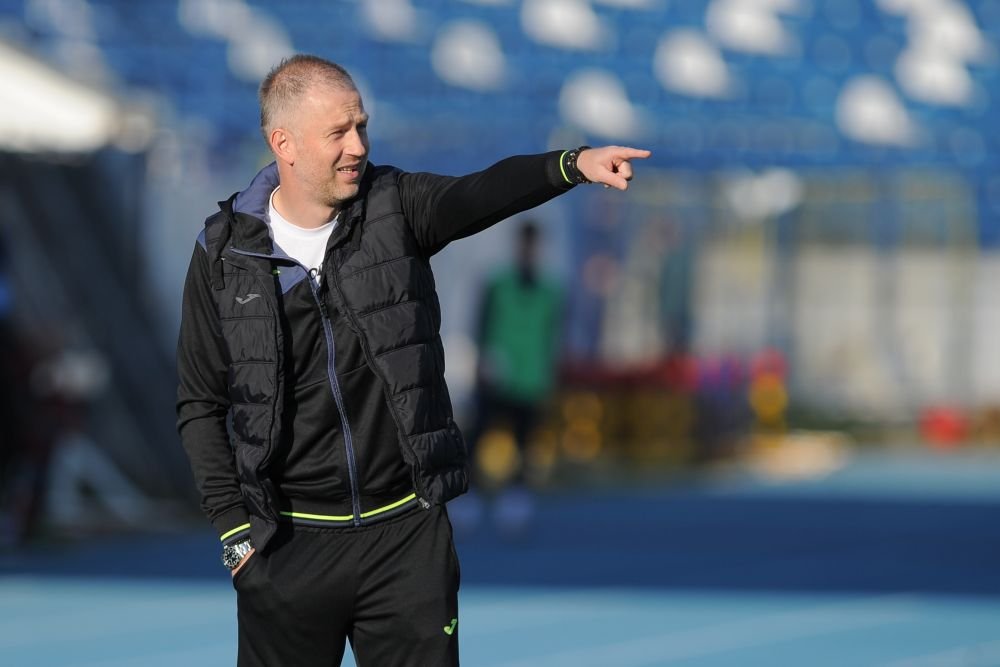 EXCLUSIV | Edi Iordănescu încă nu a semnat contractul cu FCSB. Ce implicare are familia antrenorului _2