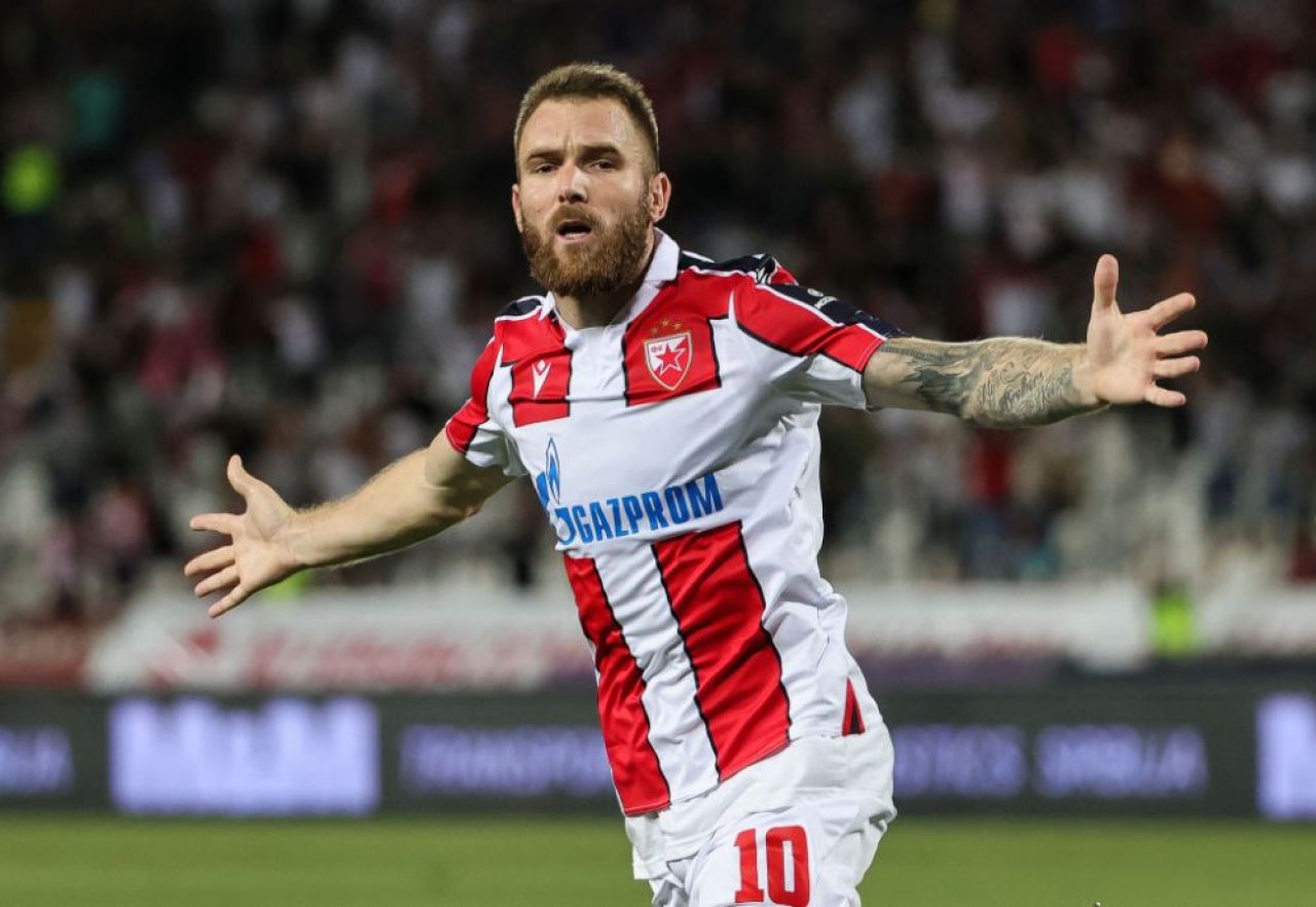 VIDEO | Comedia erorilor, cu Cestor protagonist. Cum a înscris Steaua Roșie al doilea gol _3