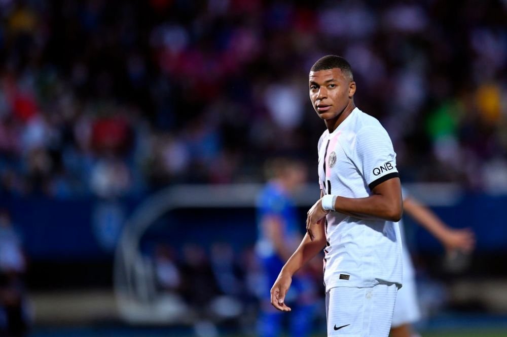 Ce se întâmplă cu Kylian Mbappe? Francezul și-ar fi anunțat colegii despre viitorul său la PSG _7
