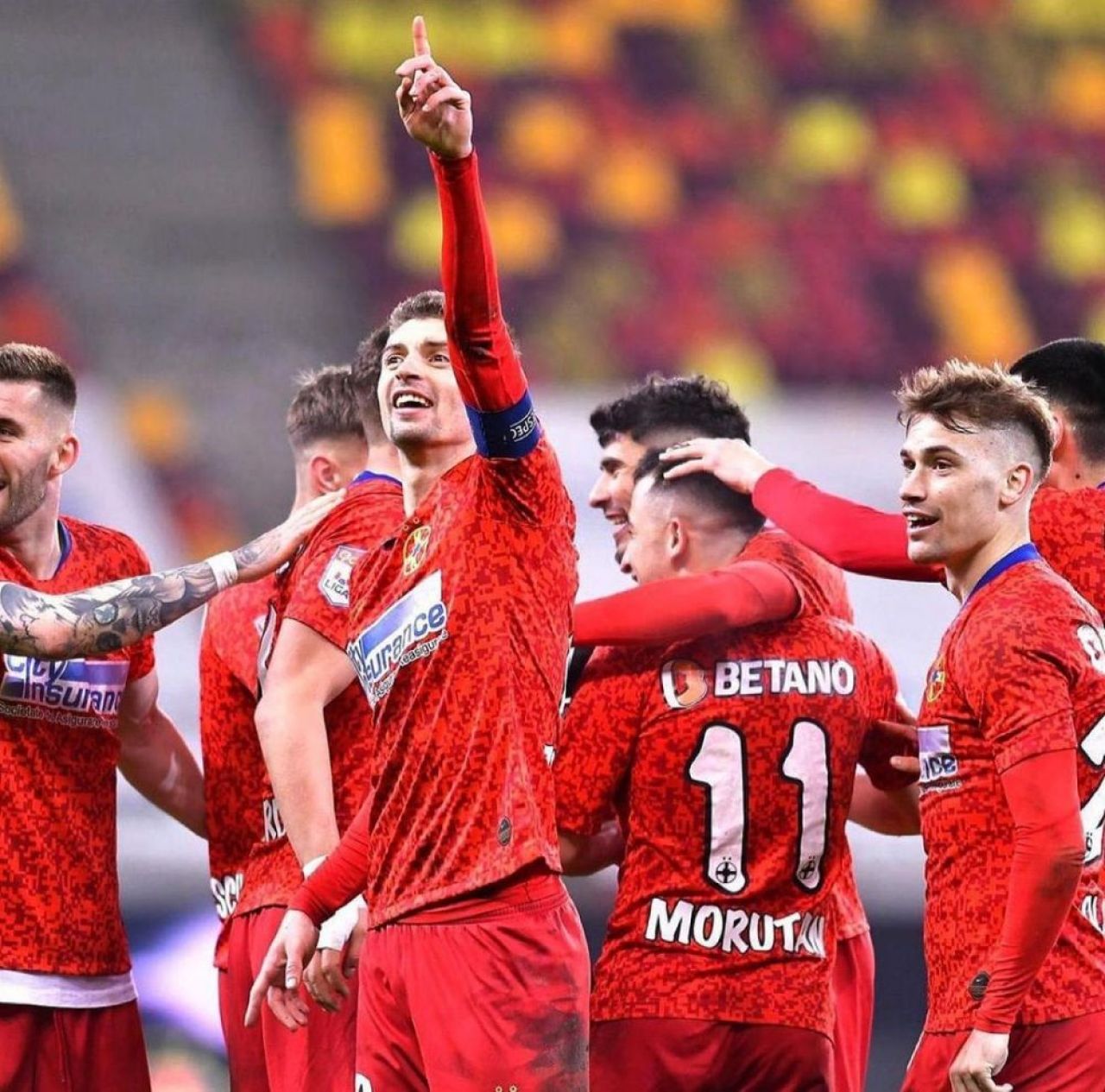 FOTO Florin Tănase trăiește o frumoasă poveste de dragoste alături de Medeea Turcescu. Cum arată partenera fotbalistului_11