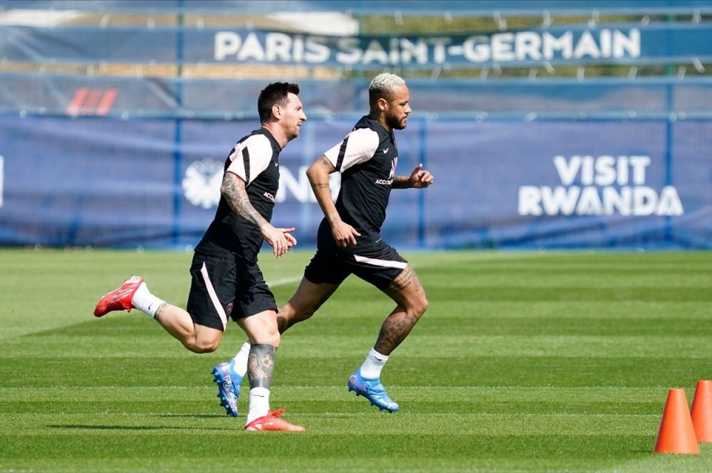 VIDEO Lionel Messi a marcat primele goluri pentru PSG, la antrenament. Show total alături de Neymar și Mbappe _23