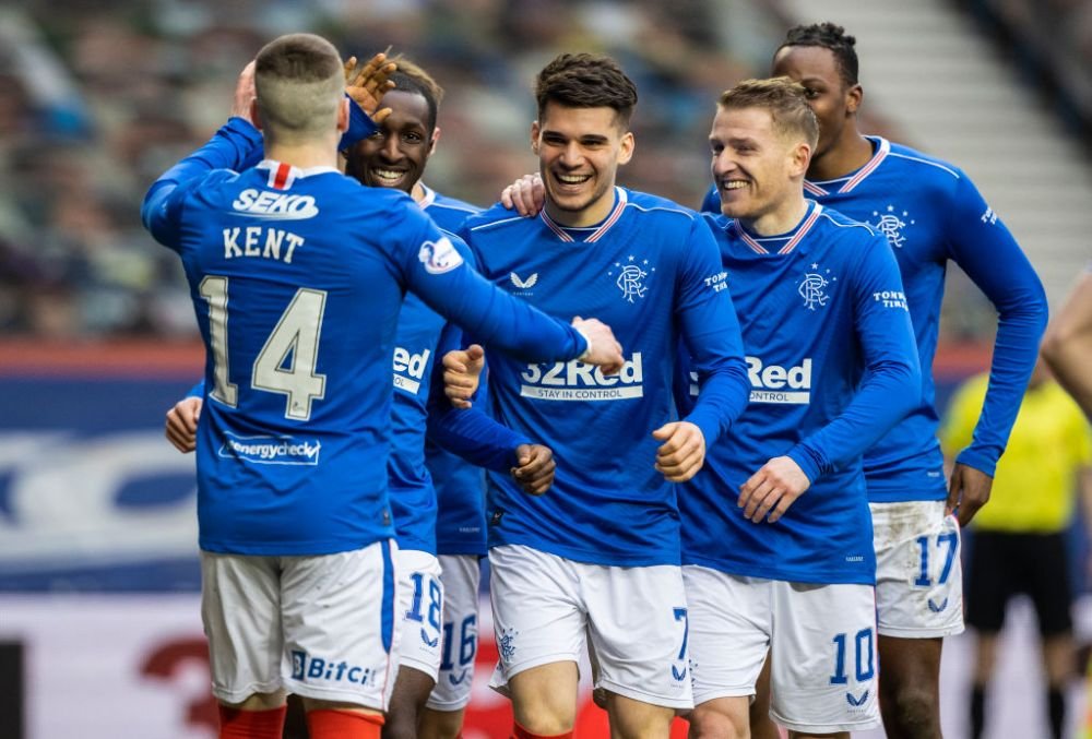 Ianis Hagi, lăudat de Steven Gerrard. Antrenorul de la Rangers a avut numai cuvinte de laudă despre jucătorul român_7
