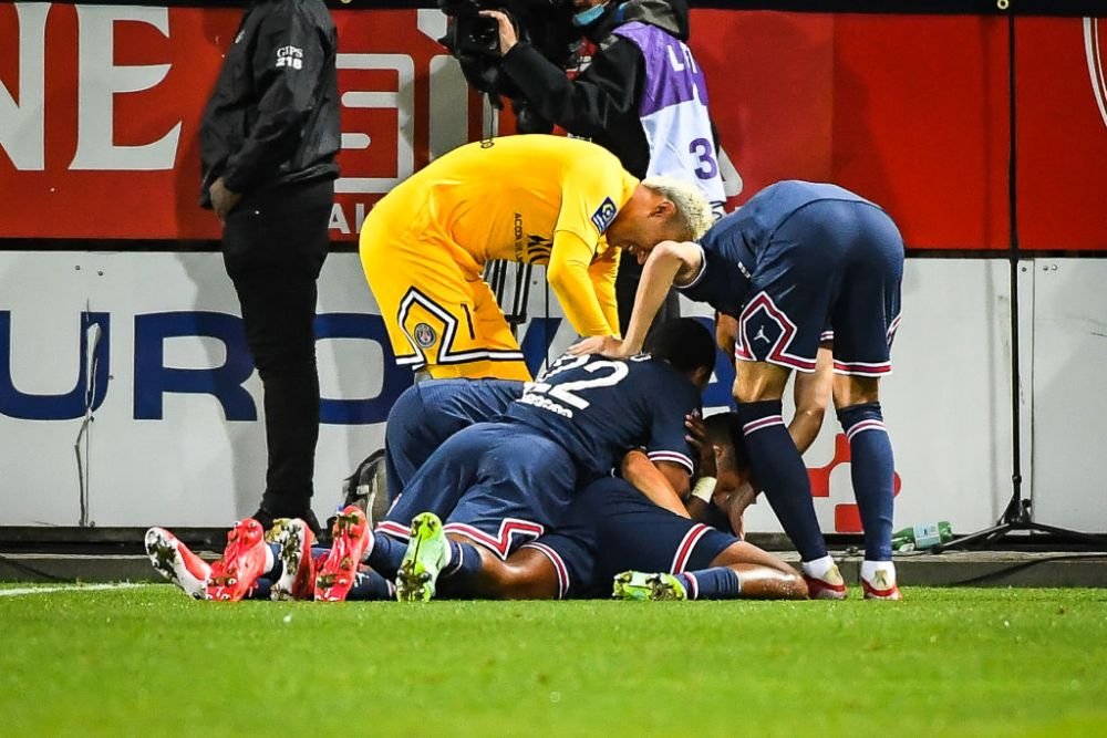 Brest - PSG 2-4: Fără Messi și Neymar, parizienii defilează în Ligue 1. Di Maria și Mbappe, printre marcatori _8