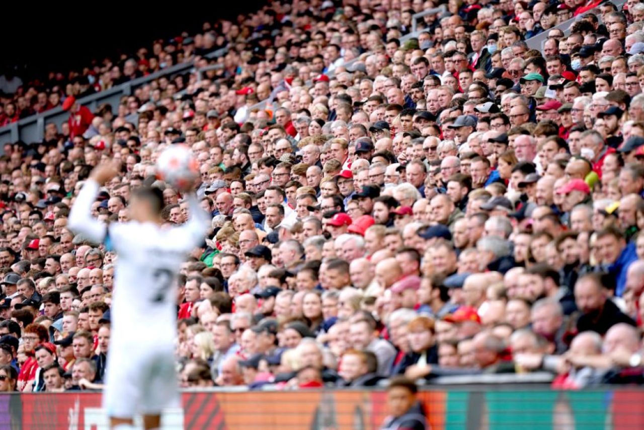 VIDEO | „You'll Never Walk Alone” a răsunat din nou pe stadion! Imagini spectaculoase de pe Anfield_3