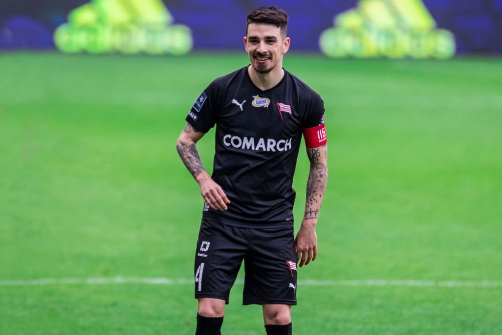 Sergiu Hanca, impresionat de condițiile din Polonia: ”Ce se întâmplă la club e răspunderea antrenorului”_4
