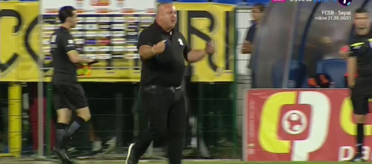 FOTO | Imagini spectaculoase! Reacția savuroasă pe care Mihai Iosif a avut-o la finalul victoriei cu Botoșani_3