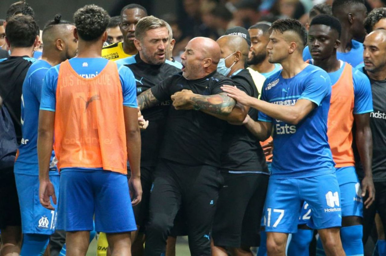 Un jucător de la Marseille, acuzat că și-a înscenat vânătăile. Noi detalii de la incidentul Nice - OM_4