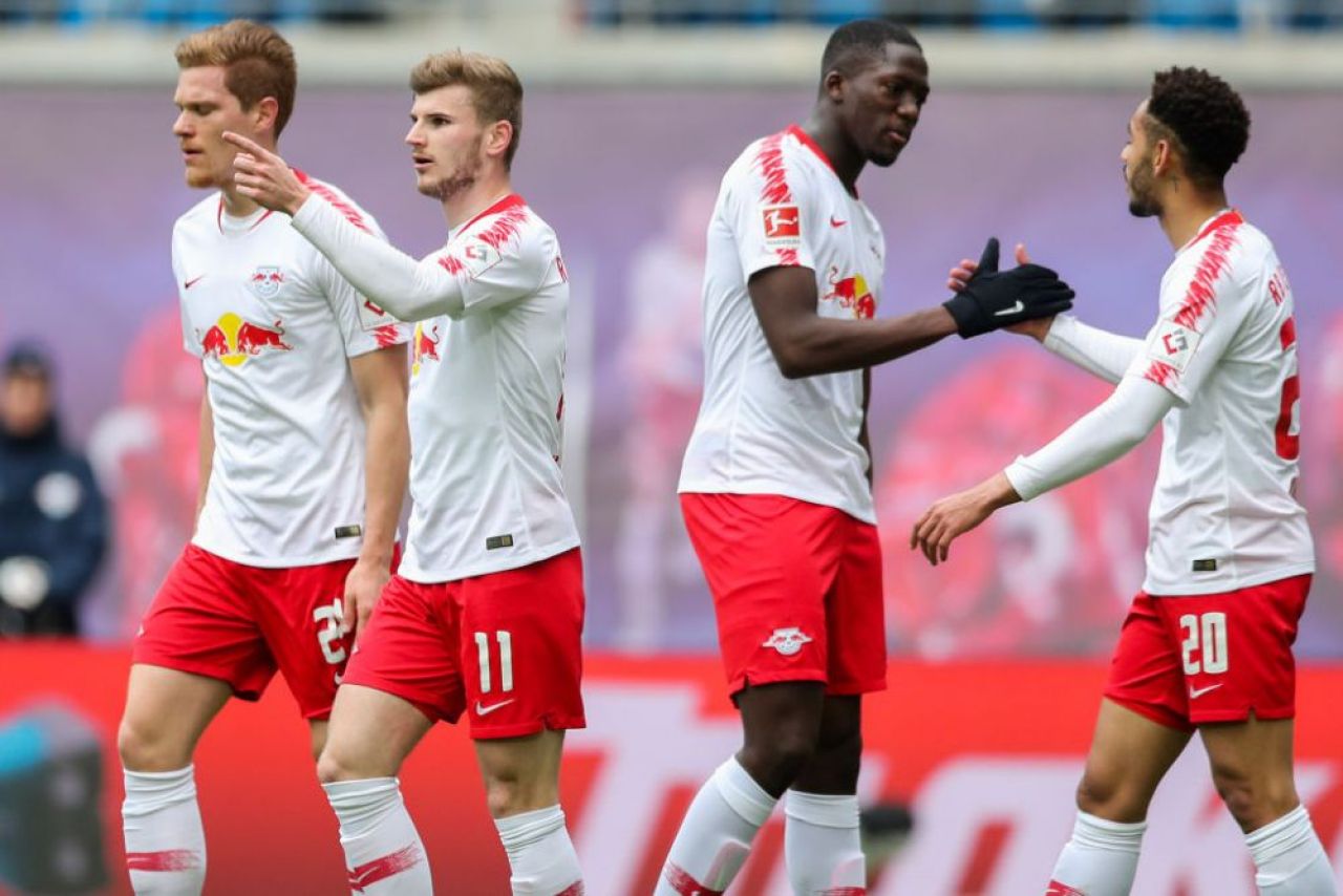 Atletico nu renunță! Refuzată de Fiorentina, echipa lui Simeone își cumpără atacant din Bundesliga_2