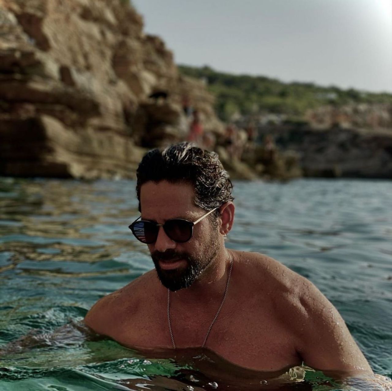 El este misteriosul iubit al Lidiei Buble? Detaliile care o dau de gol pe cântăreață că se iubește cu un actor celebru _26
